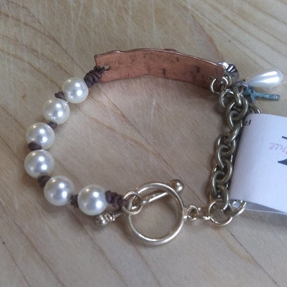 Pearls, Chains and Copper Cross Bracelet | New - Picture 4 of 5